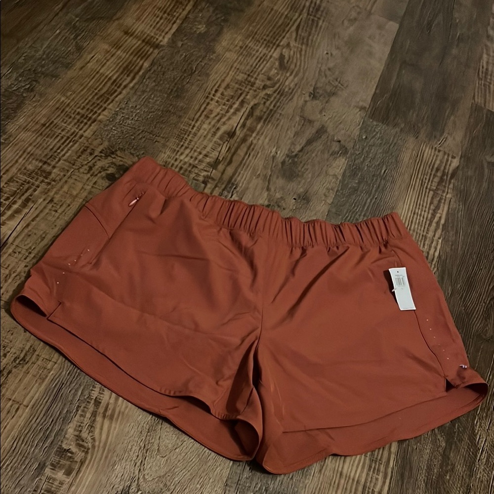 Brand New Old Navy Athletic Shorts Size Large